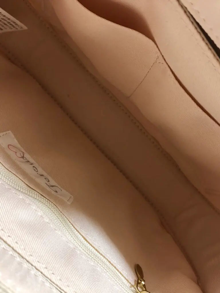 Feroux スタッフ コーディネート画像