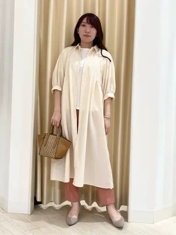 Feroux スタッフ コーディネート画像