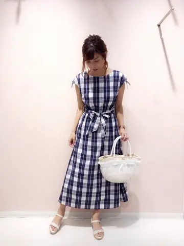 Feroux スタッフ コーディネート画像