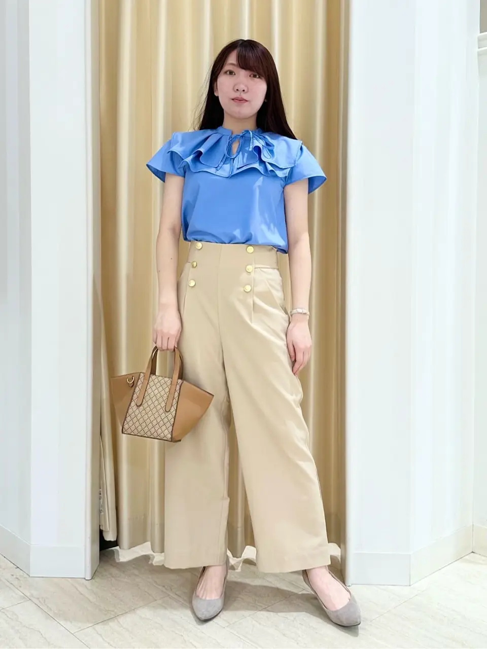  スタッフ コーディネート画像