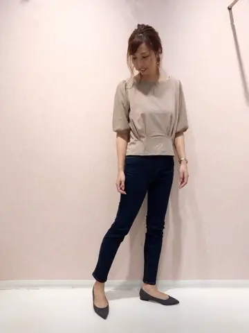 Feroux スタッフ コーディネート画像