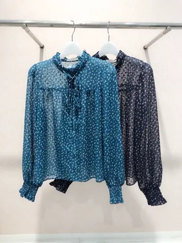 Feroux スタッフ コーディネート画像