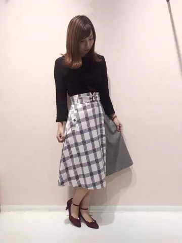 Feroux スタッフ コーディネート画像