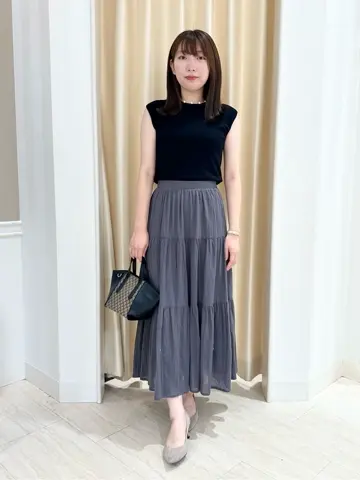 Feroux スタッフ コーディネート画像