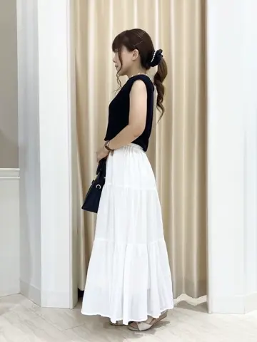 Feroux スタッフ コーディネート画像