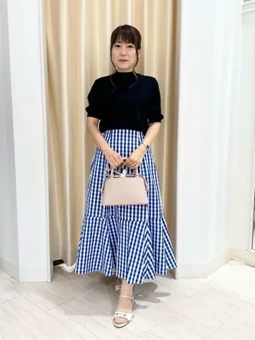 Feroux スタッフ コーディネート画像