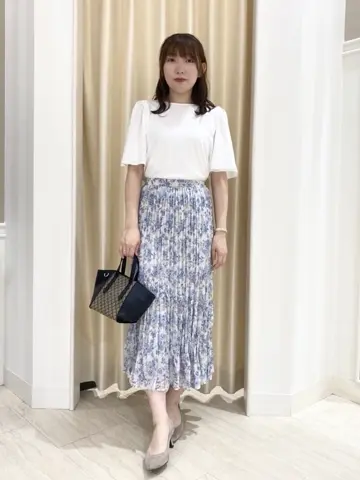 Feroux スタッフ コーディネート画像