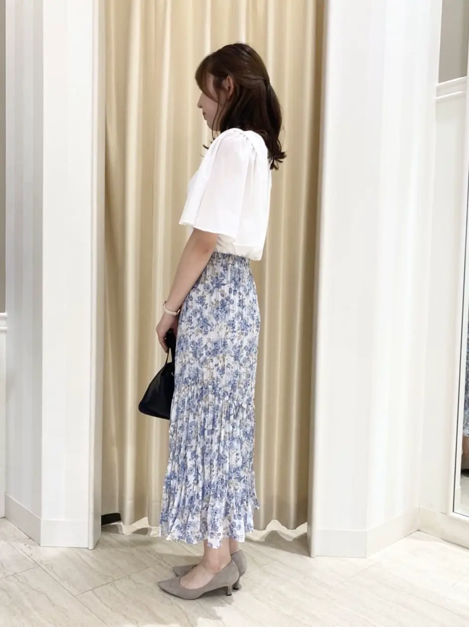 Feroux スタッフ コーディネート画像