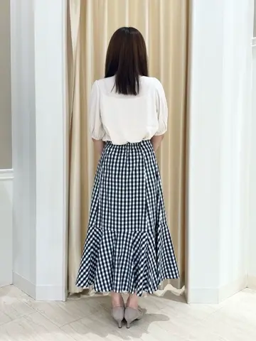 Feroux スタッフ コーディネート画像