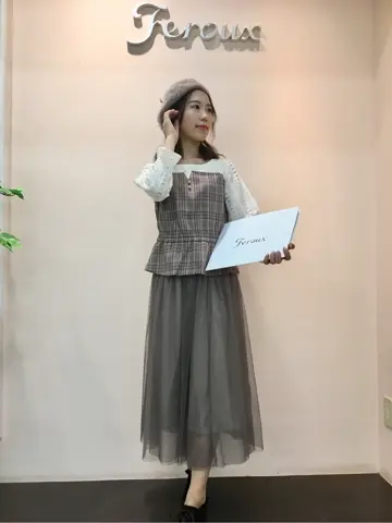 Feroux スタッフ コーディネート画像