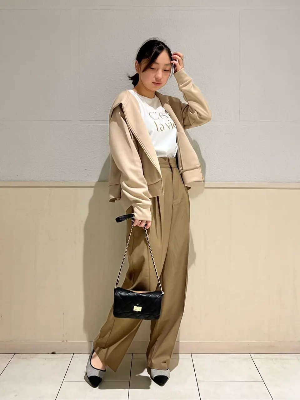  村上 コーディネート画像