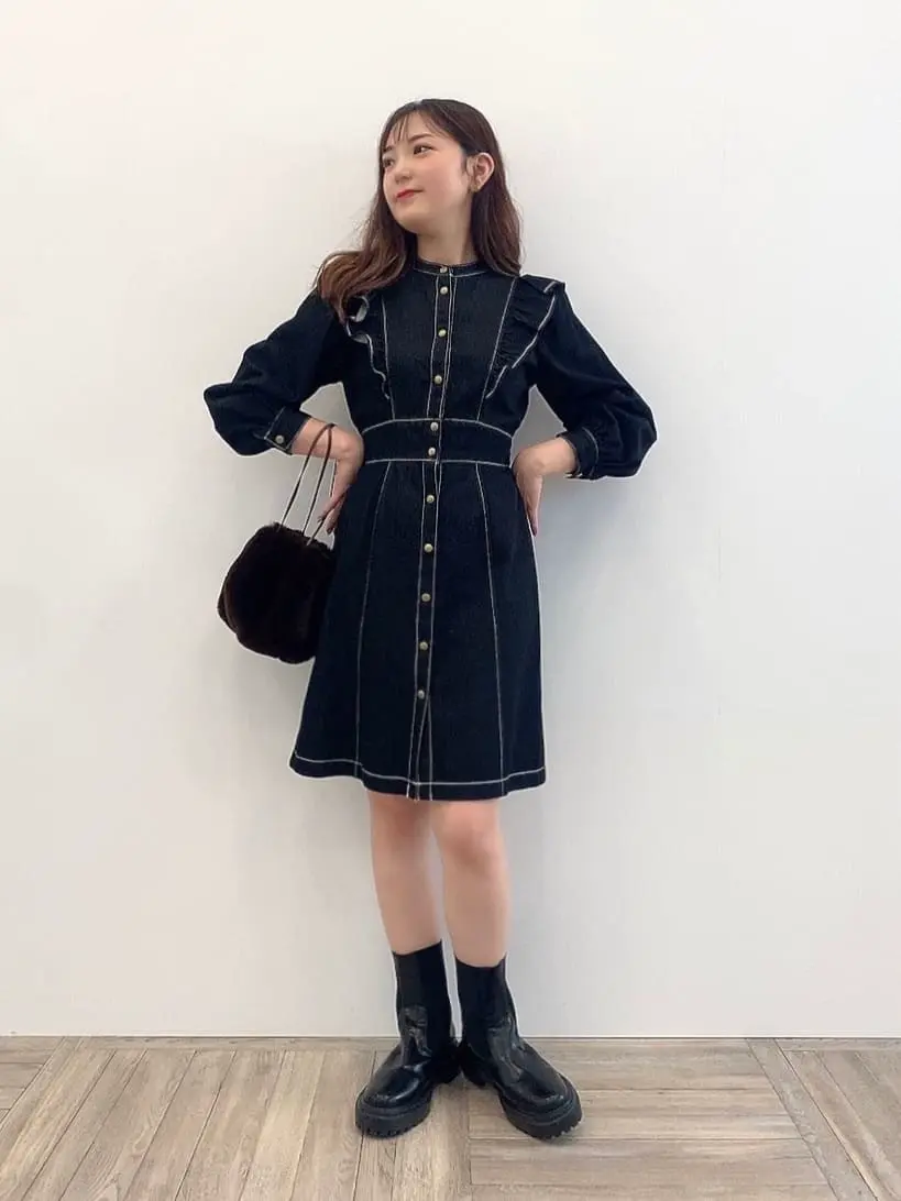 Feroux staff ai コーディネート画像