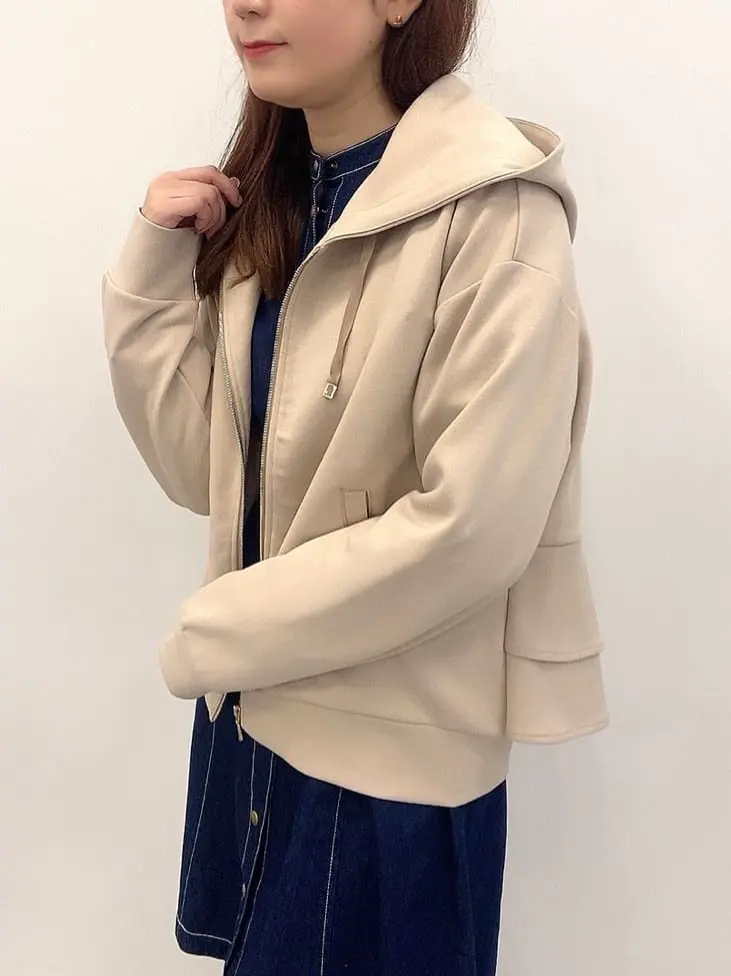 Feroux staff ai コーディネート画像