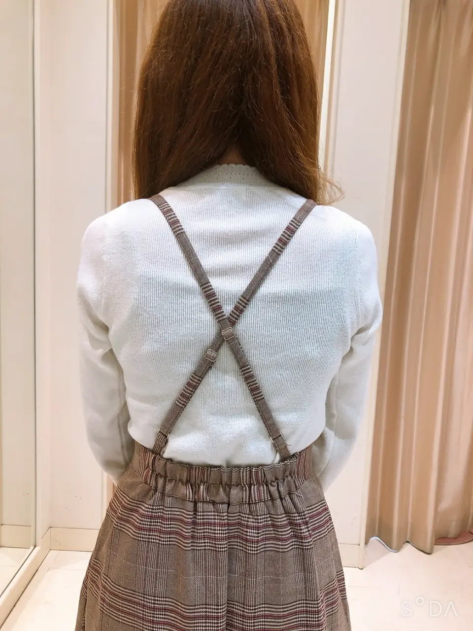 Feroux スタッフ コーディネート画像