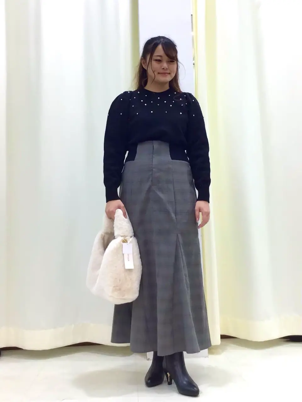 Feroux スタッフ コーディネート画像