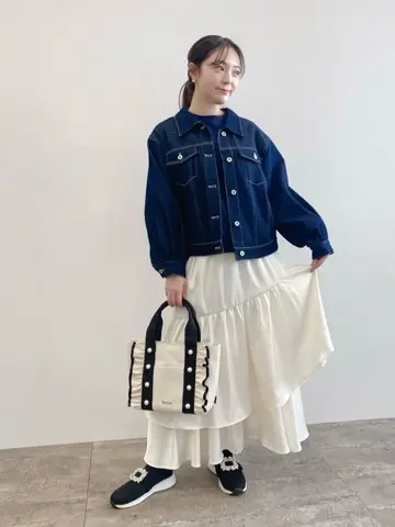 Feroux staff ai コーディネート画像