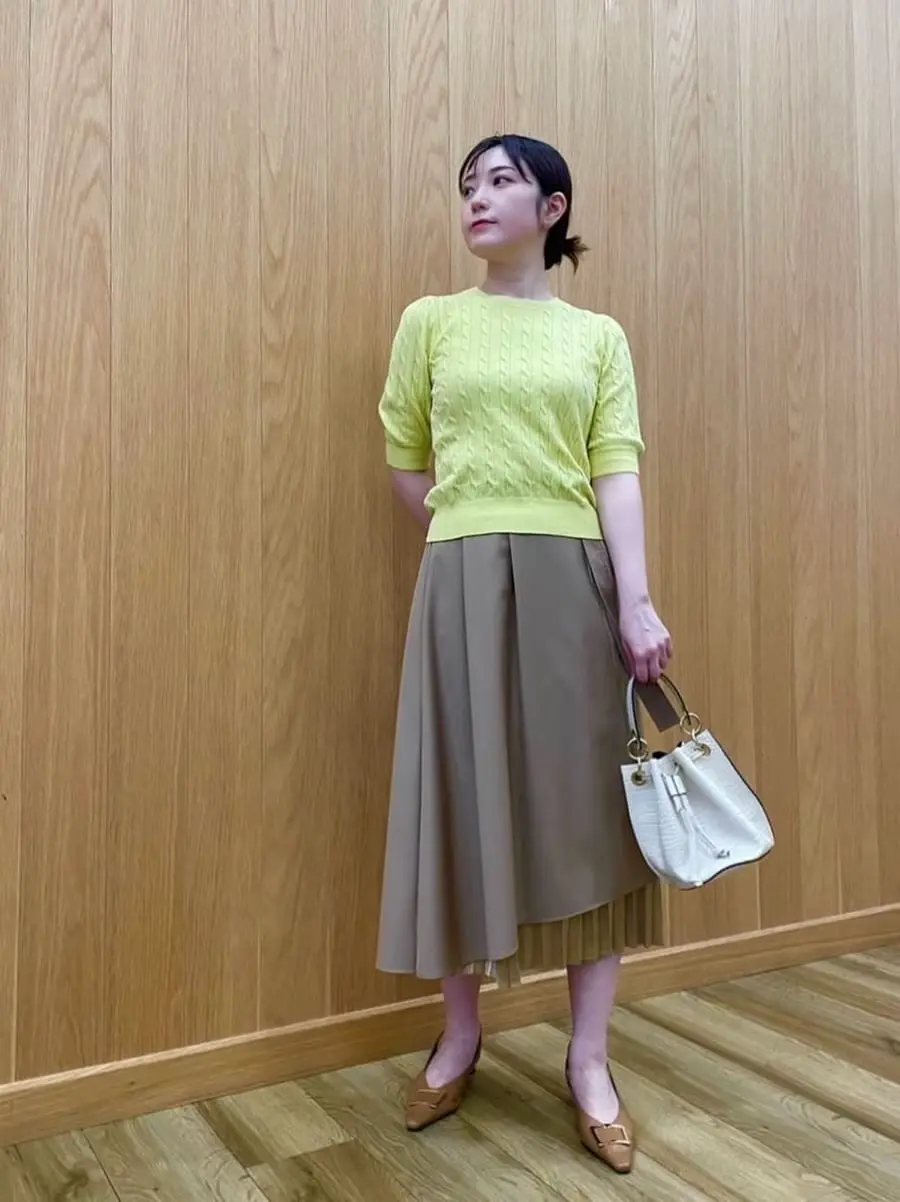  staff ai コーディネート画像