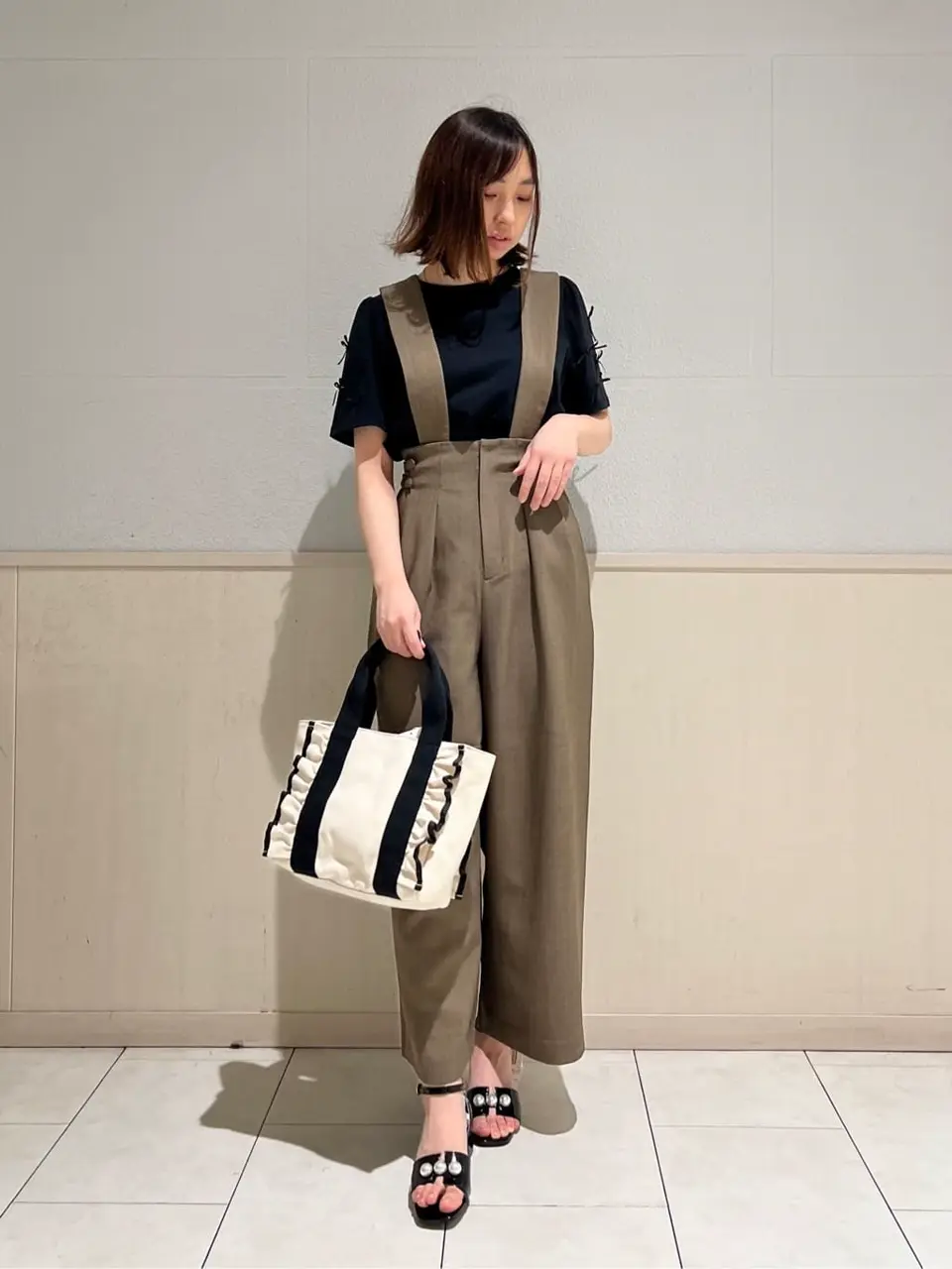 Feroux 村上 コーディネート画像