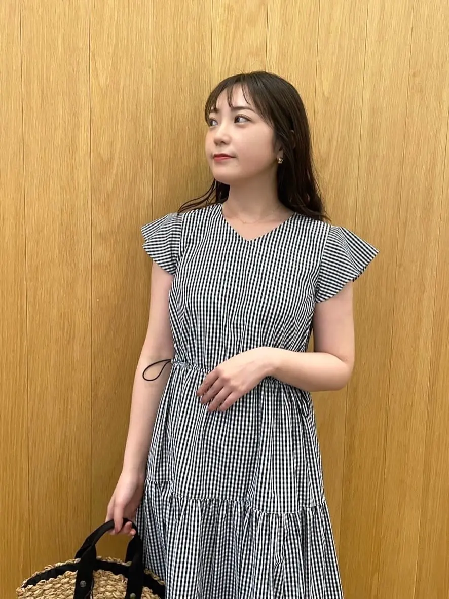 Feroux staff ai コーディネート画像