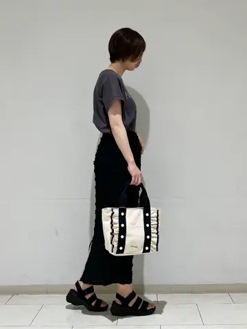 Feroux 村上 コーディネート画像