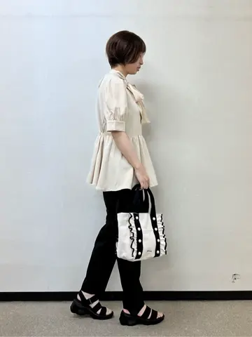 Feroux 村上 コーディネート画像