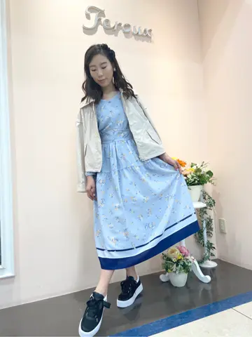 Feroux スタッフ コーディネート画像