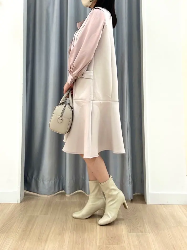 Feroux スタッフ コーディネート画像