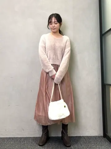 Feroux staff ai コーディネート画像