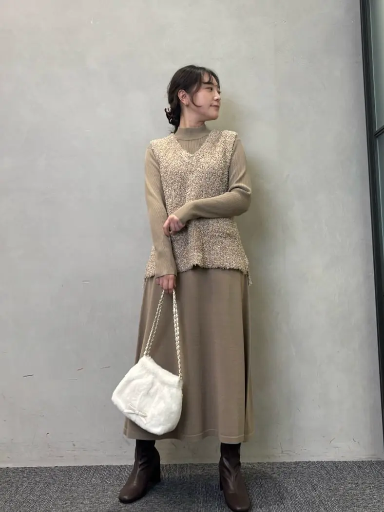 Feroux staff ai コーディネート画像