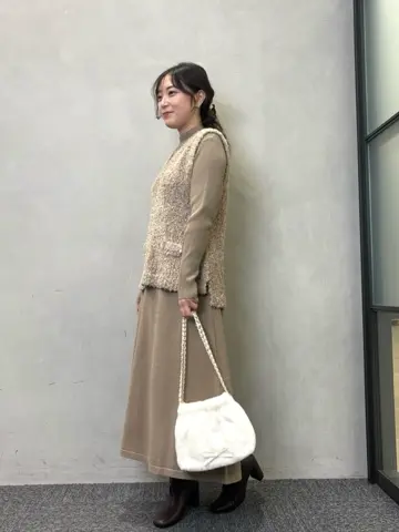 Feroux staff ai コーディネート画像