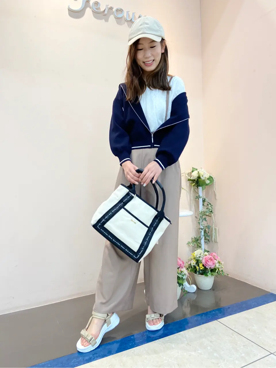  スタッフ コーディネート画像