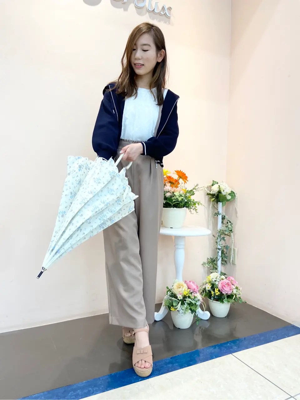 Feroux スタッフ コーディネート画像