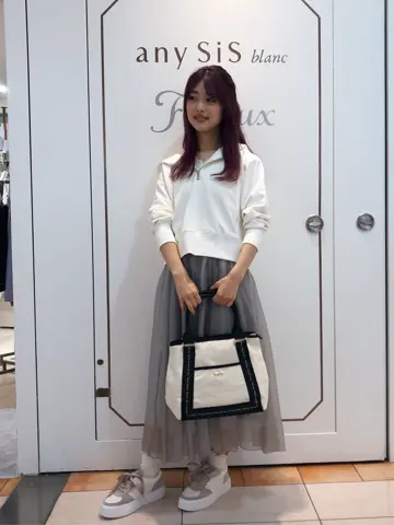 Feroux スタッフ コーディネート画像