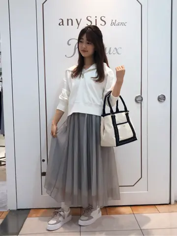 Feroux スタッフ コーディネート画像