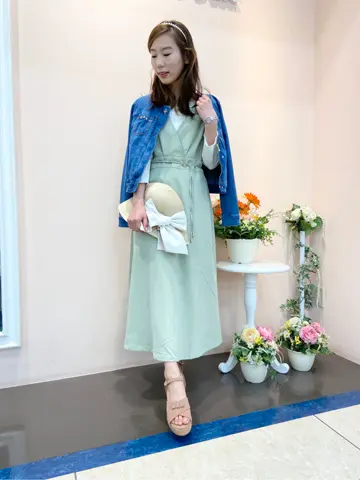 Feroux スタッフ コーディネート画像