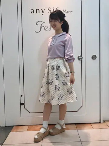 Feroux スタッフ コーディネート画像