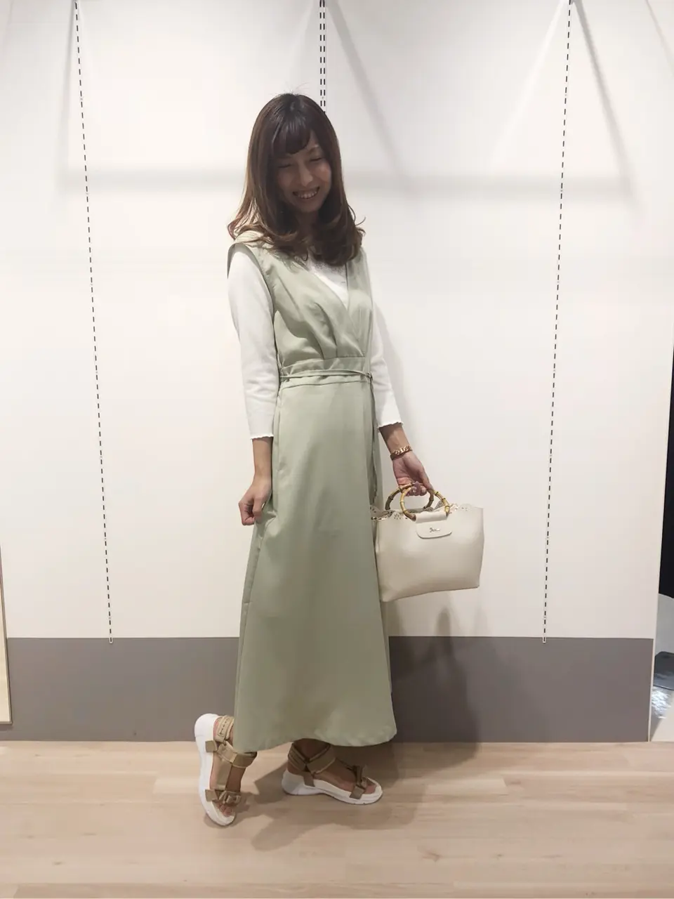  スタッフ コーディネート画像