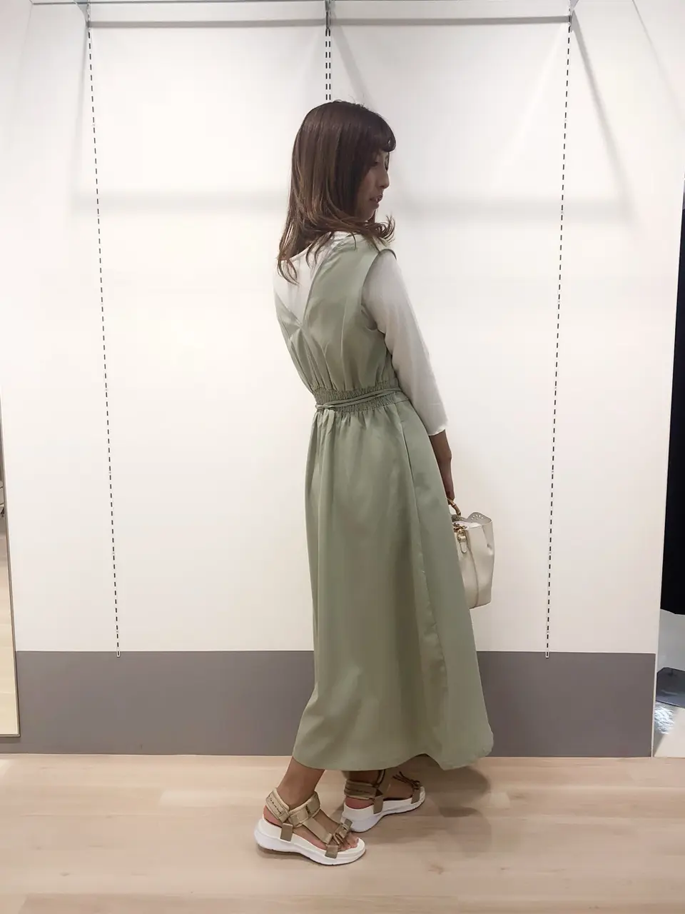 Feroux スタッフ コーディネート画像