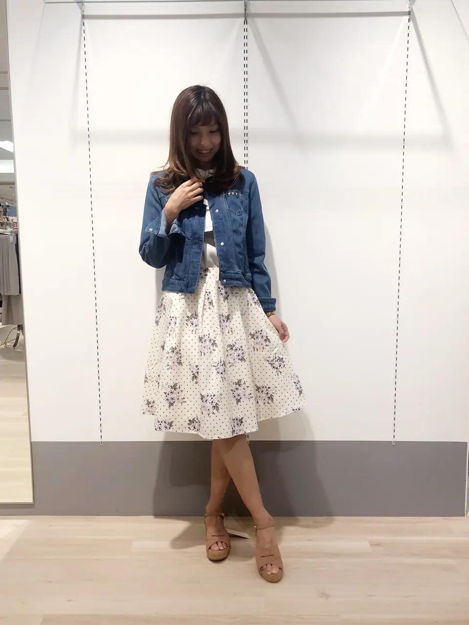  スタッフ コーディネート画像