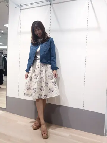 Feroux スタッフ コーディネート画像