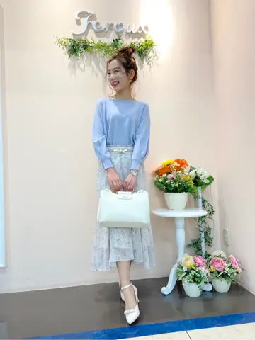 Feroux スタッフ コーディネート画像