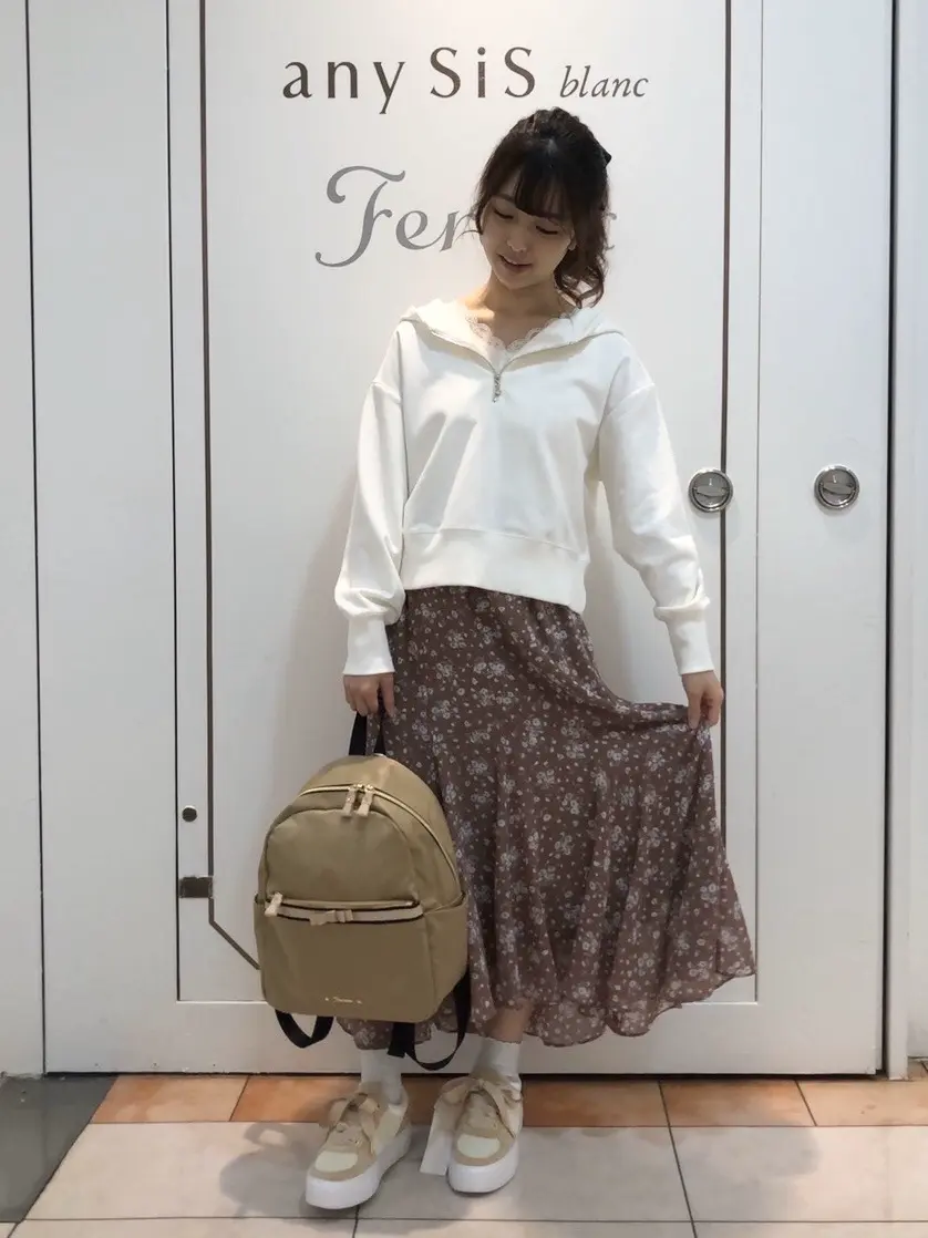 Feroux スタッフ コーディネート画像