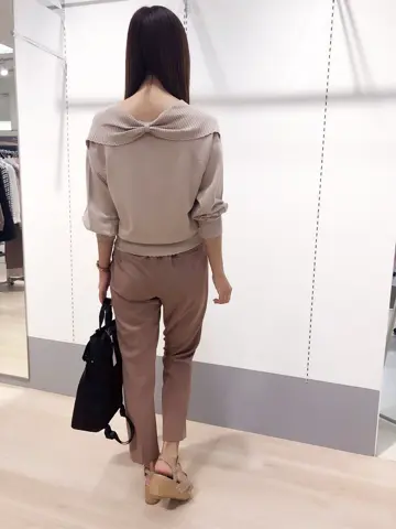 Feroux スタッフ コーディネート画像