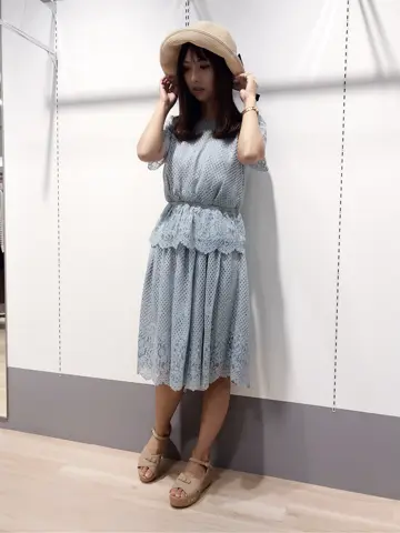 Feroux スタッフ コーディネート画像