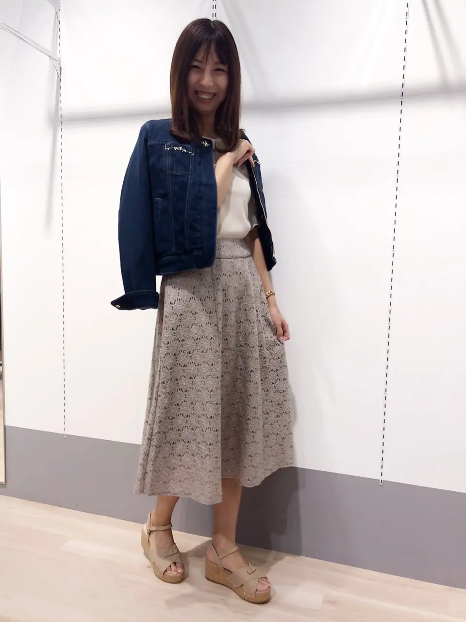 Feroux スタッフ コーディネート画像