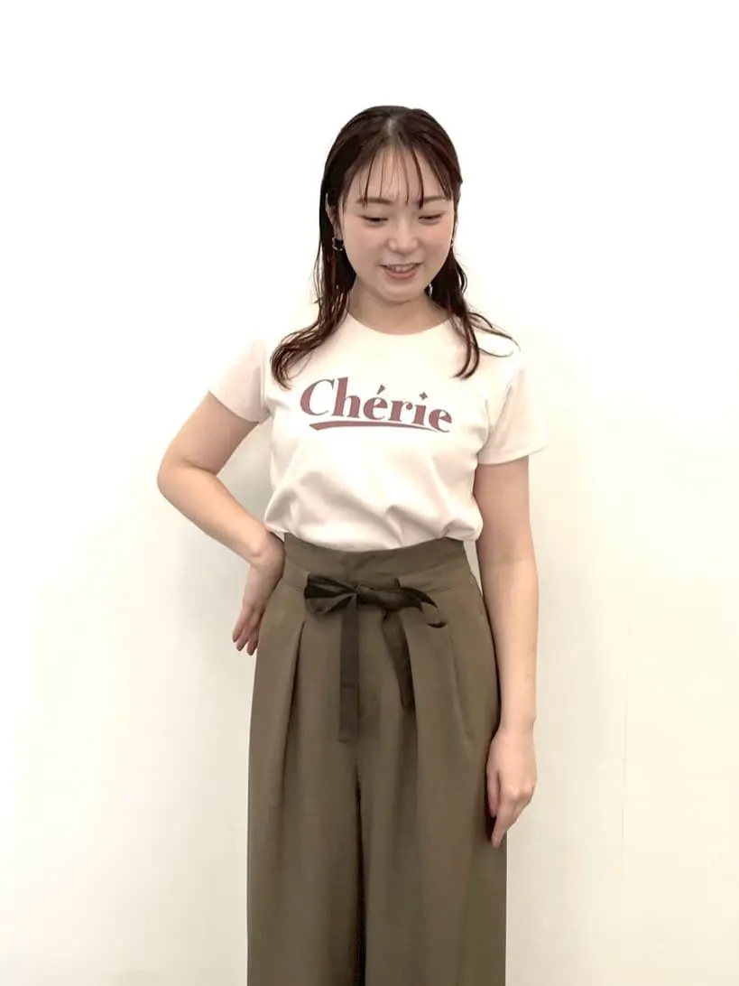 Feroux staff ai コーディネート画像