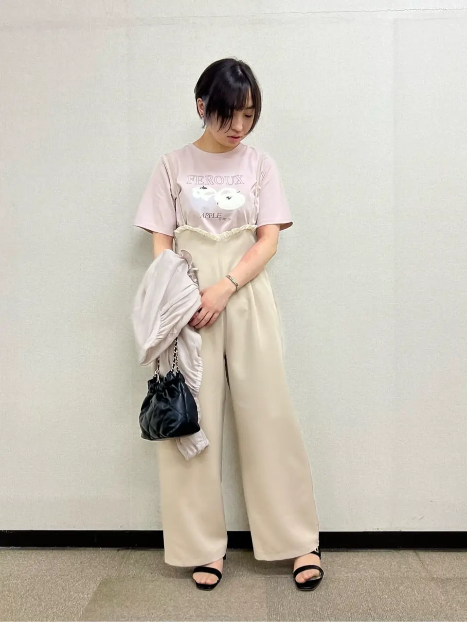 Feroux 村上 コーディネート画像