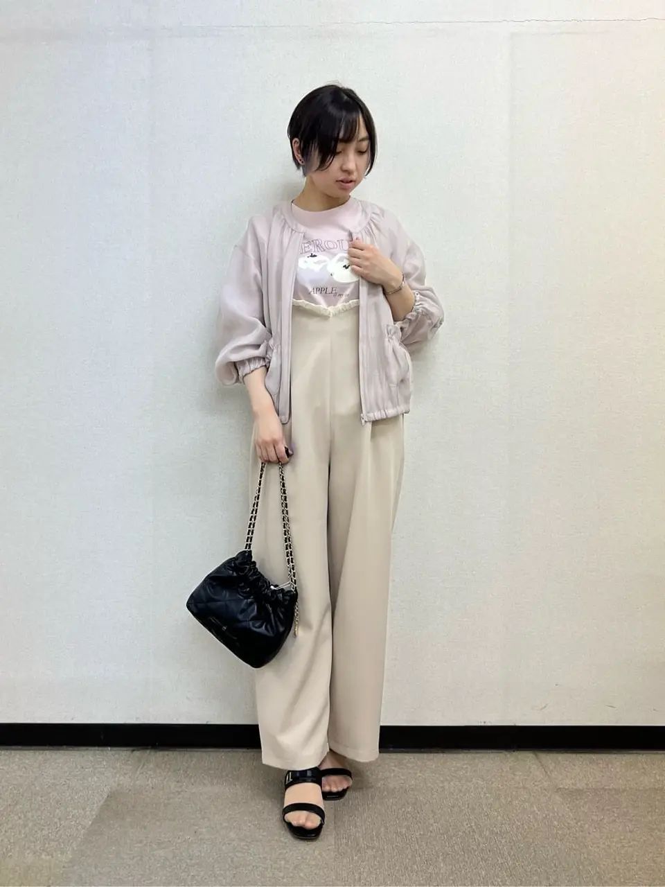 Feroux 村上 コーディネート画像