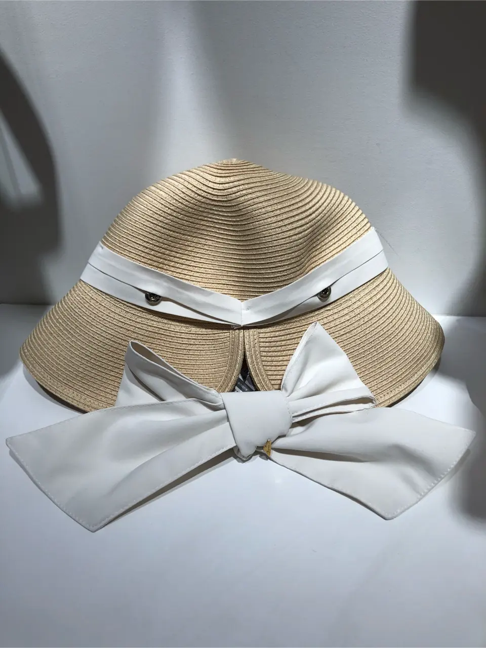 Feroux スタッフ コーディネート画像