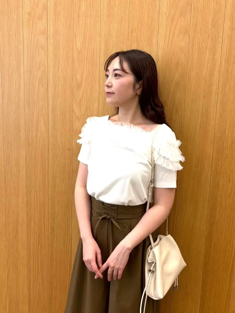 Feroux staff ai コーディネート画像